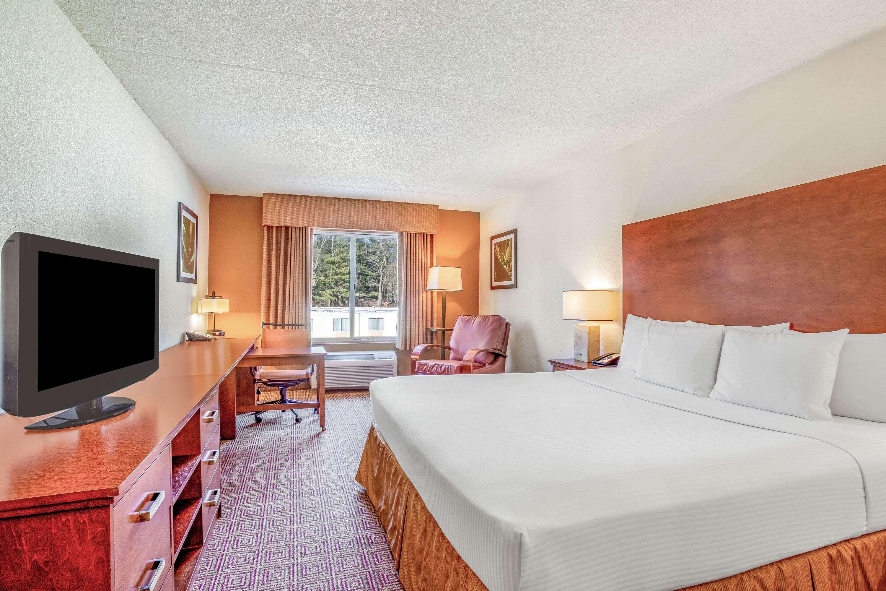 La Quinta By Wyndham Danbury Hotel Bagian luar foto