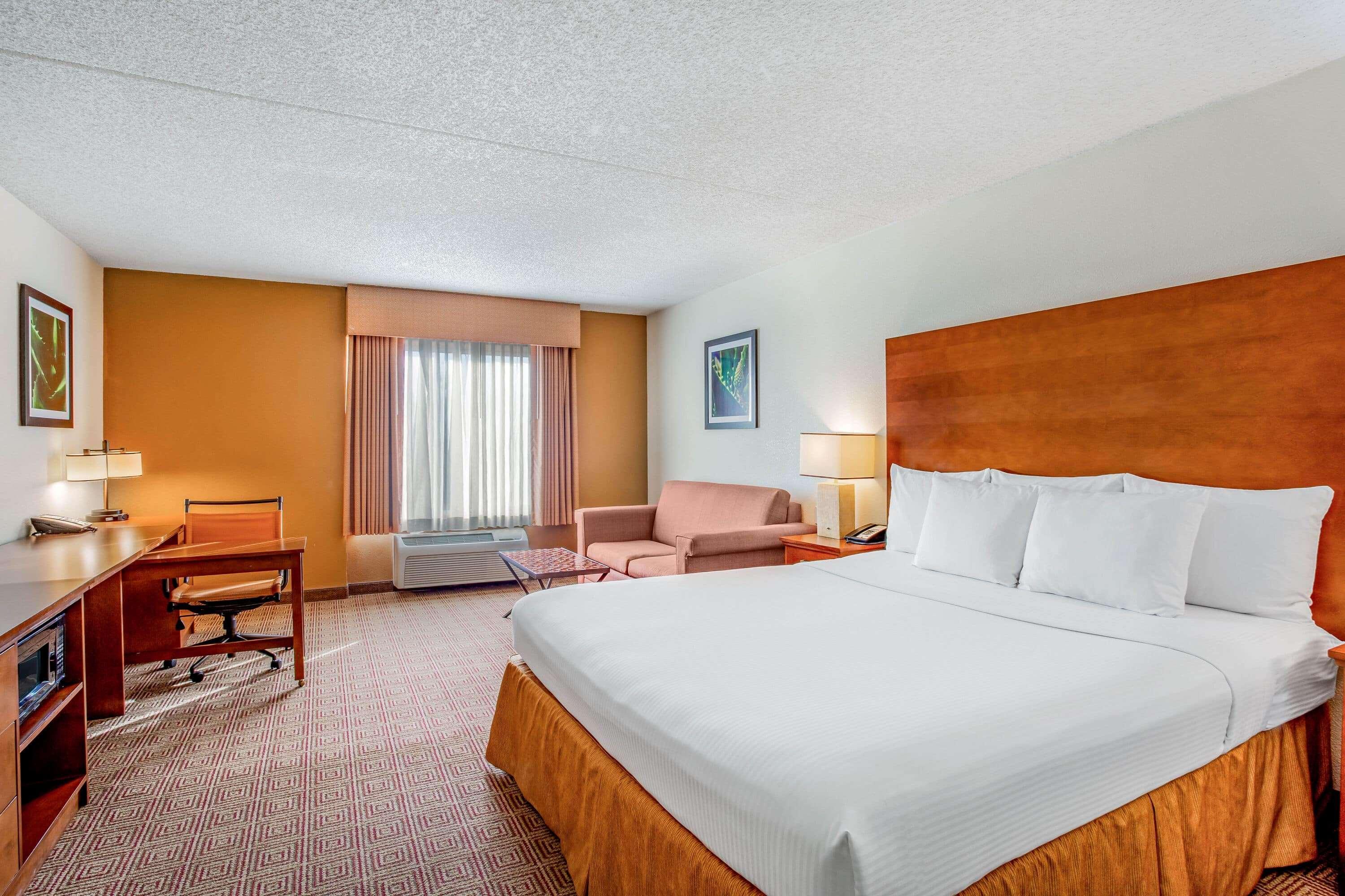 La Quinta By Wyndham Danbury Hotel Bagian luar foto