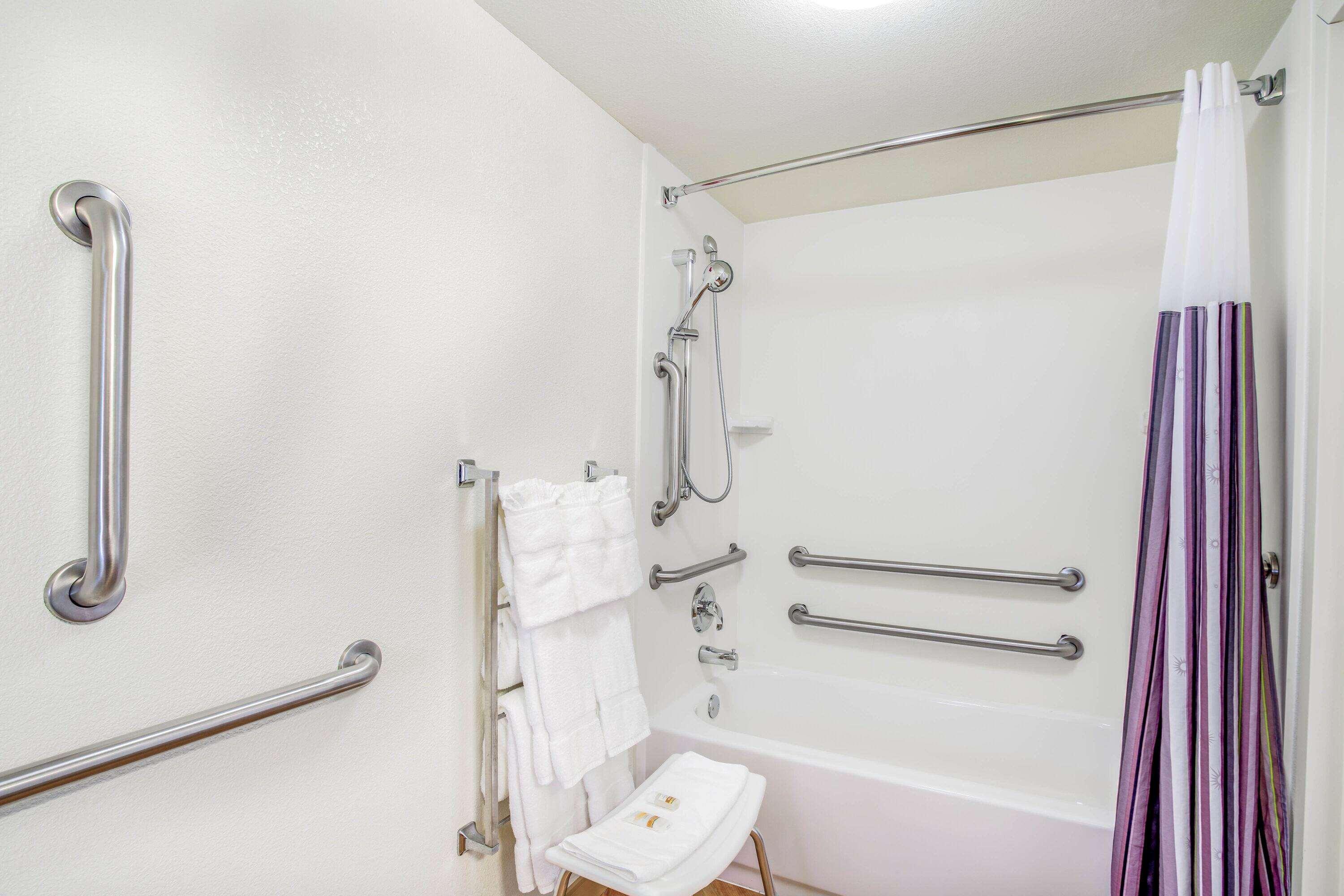 La Quinta By Wyndham Danbury Hotel Bagian luar foto