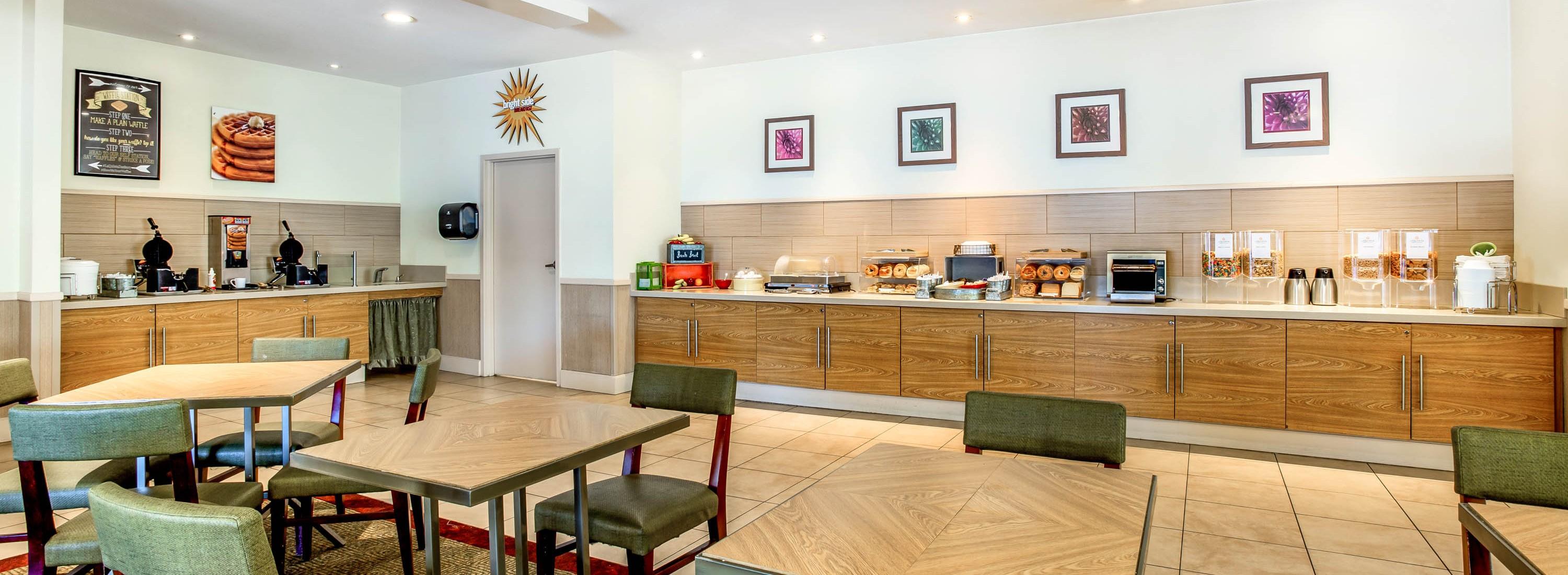 La Quinta By Wyndham Danbury Hotel Bagian luar foto